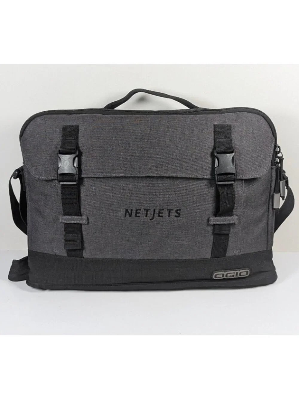 OGIO netjets gray